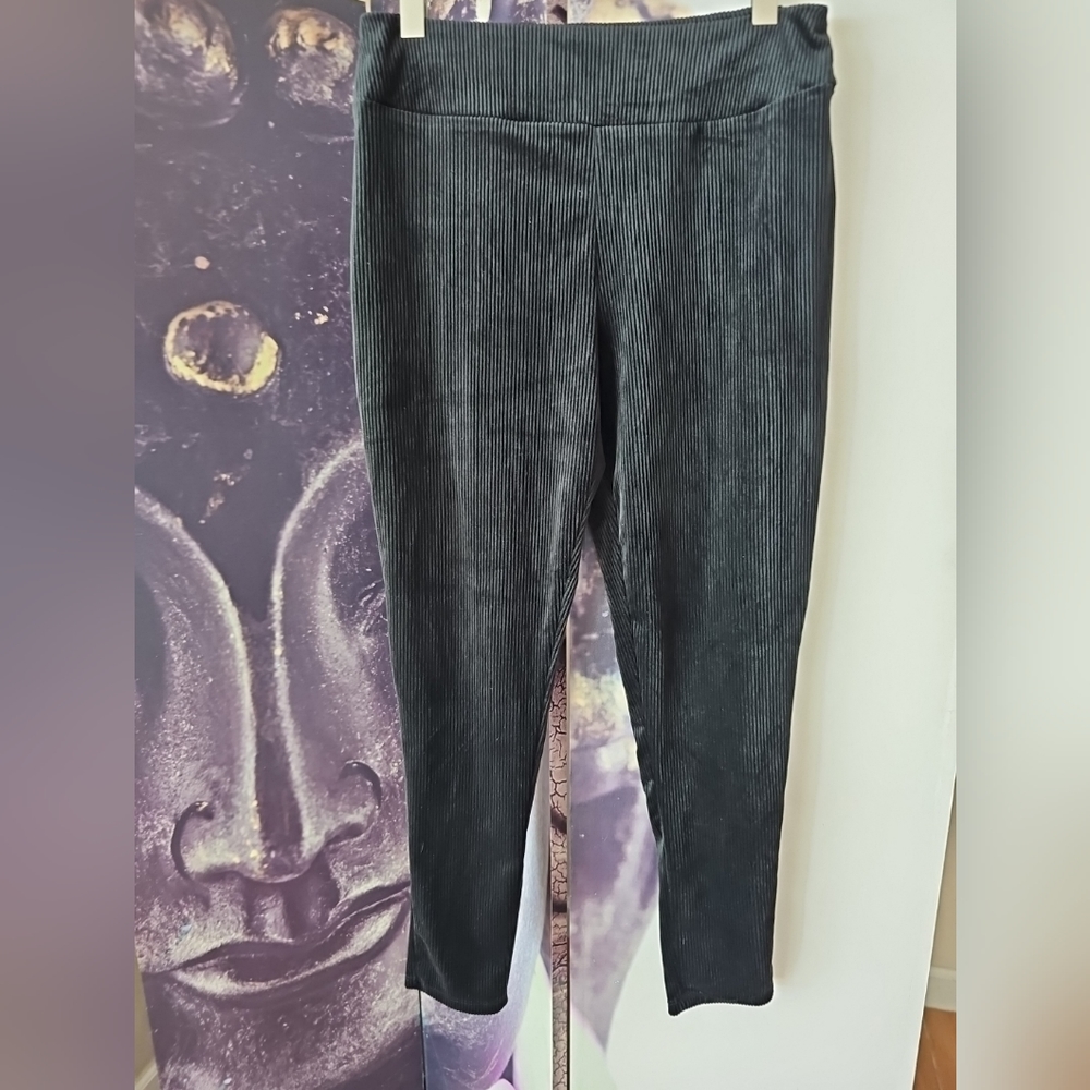 Modcloth Women's Black Stretch Ribbed Lounging Leggings Size L NWOT